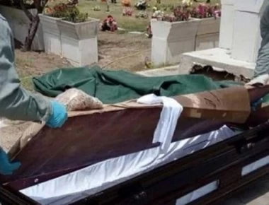Φρικτό θάνατο βρήκε 37χρονη - Την έθαψαν ζωντανή & πάλευε για 10 μέρες να βγει από το φέρετρο - Ήταν ακόμα ζεστή όταν…